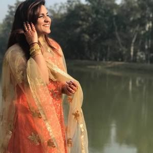 Meet your Posher, Asti